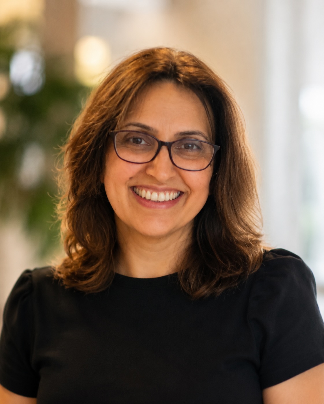 Sahar Zangeneh